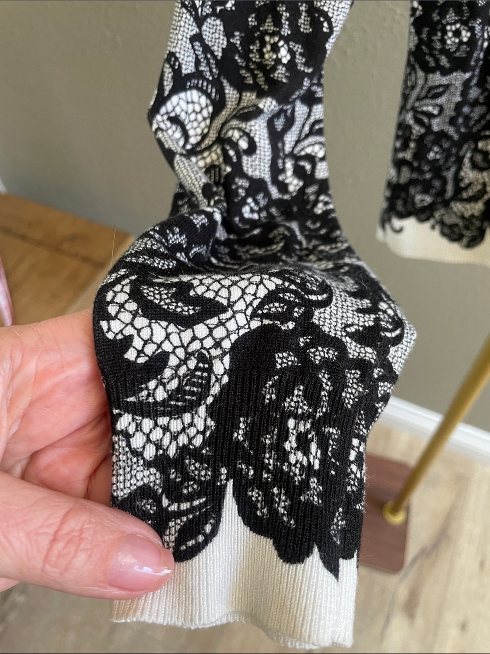 White House Black Market Black & White Lace-Overlay Button Front Top - Picture 6 of 10